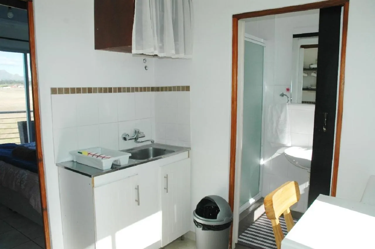 Pelican Accommodation Ottery Cape Town 0*,