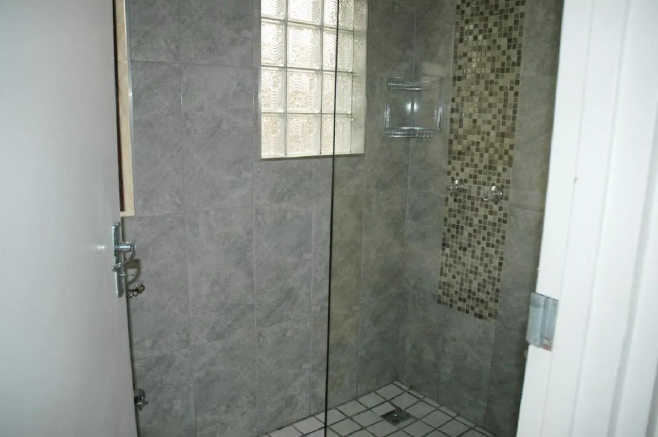 Pelican Accommodation Ottery Cape Town 0*,