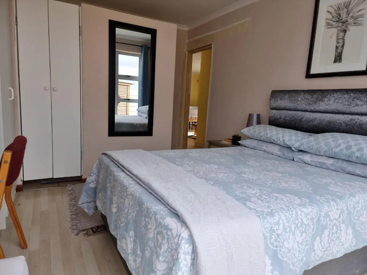 Pelican Accommodation Ottery Cape Town