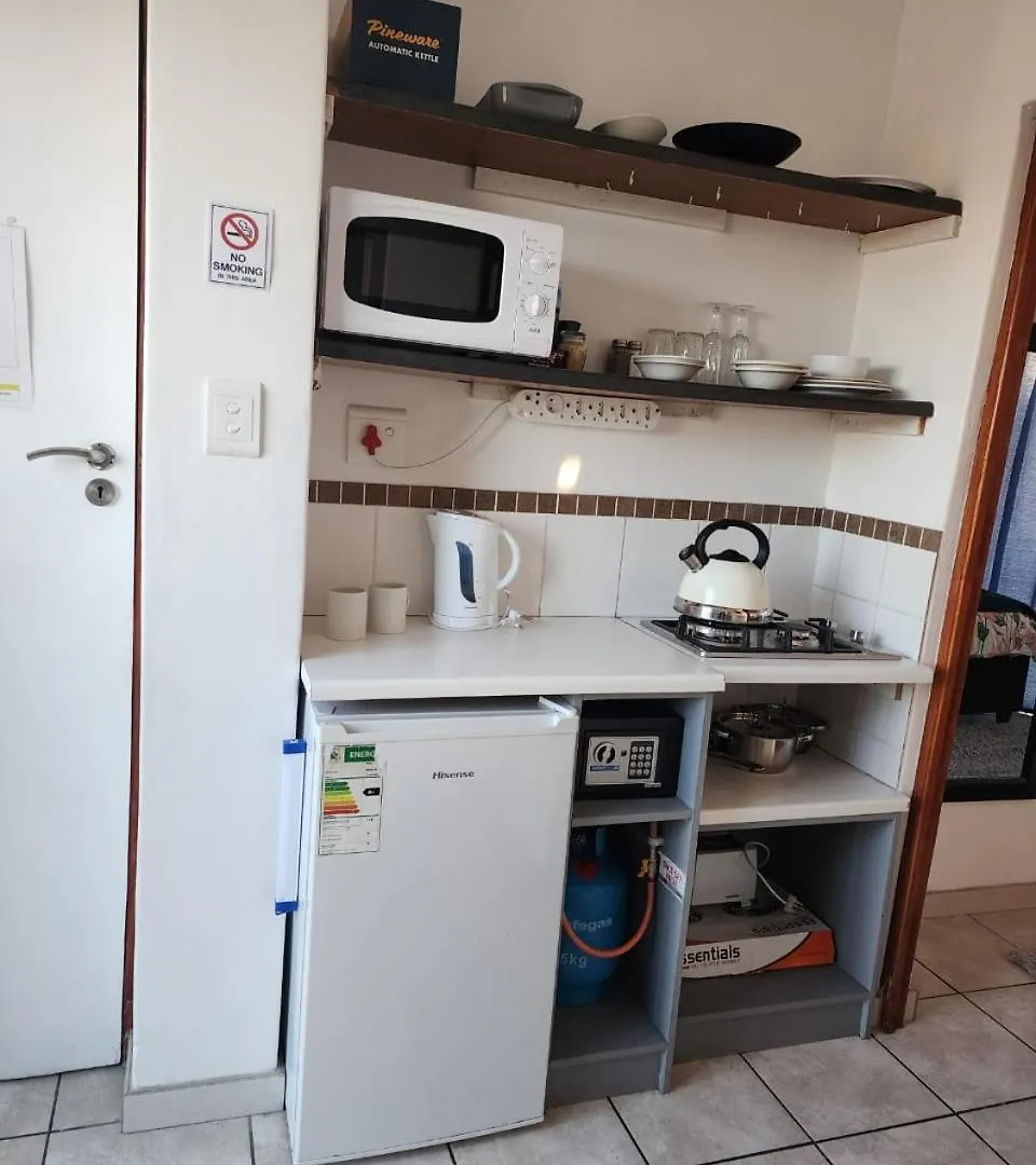 Guest house Pelican Accommodation Ottery Cape Town