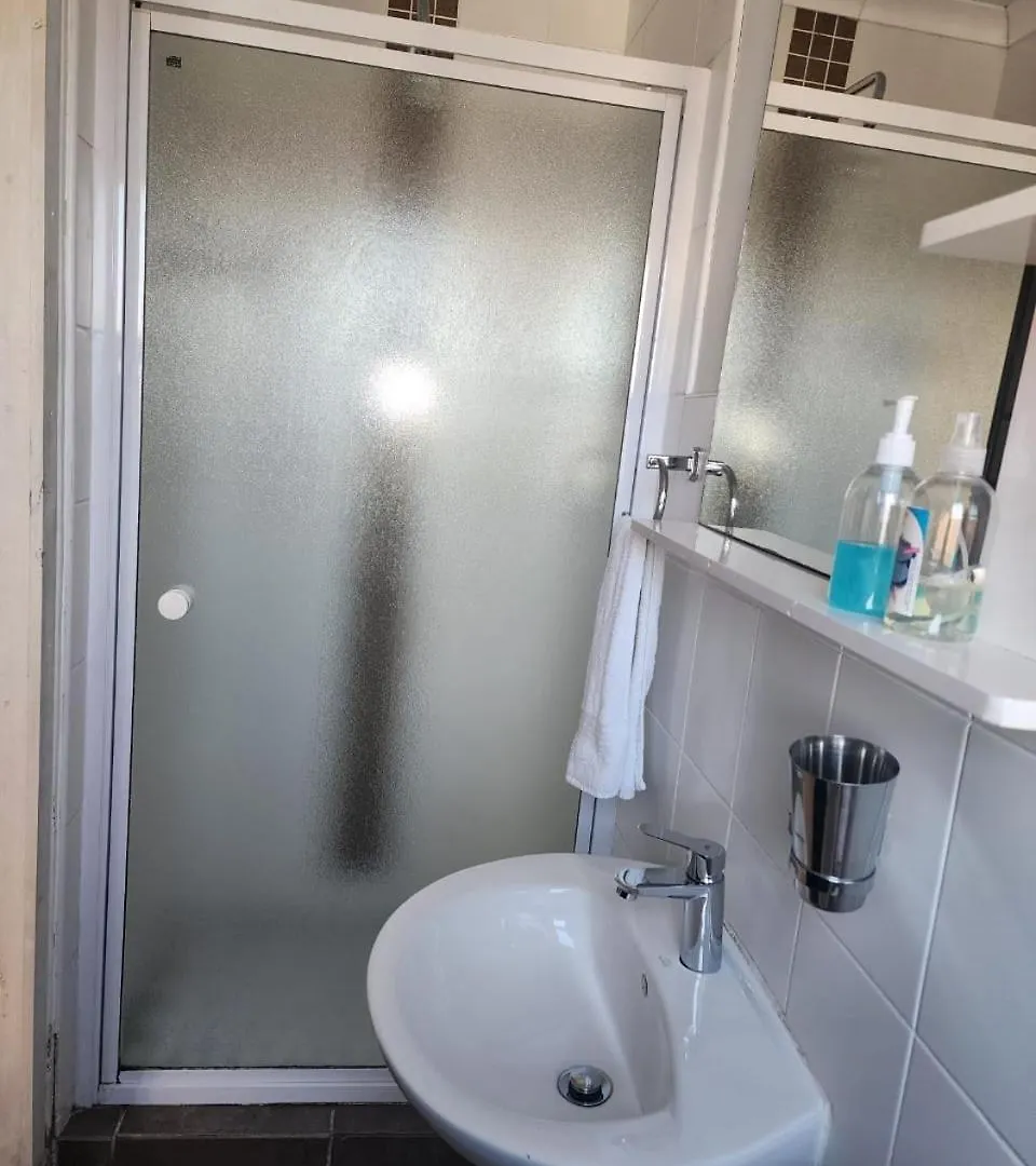 Guest house Pelican Accommodation Ottery Cape Town South Africa