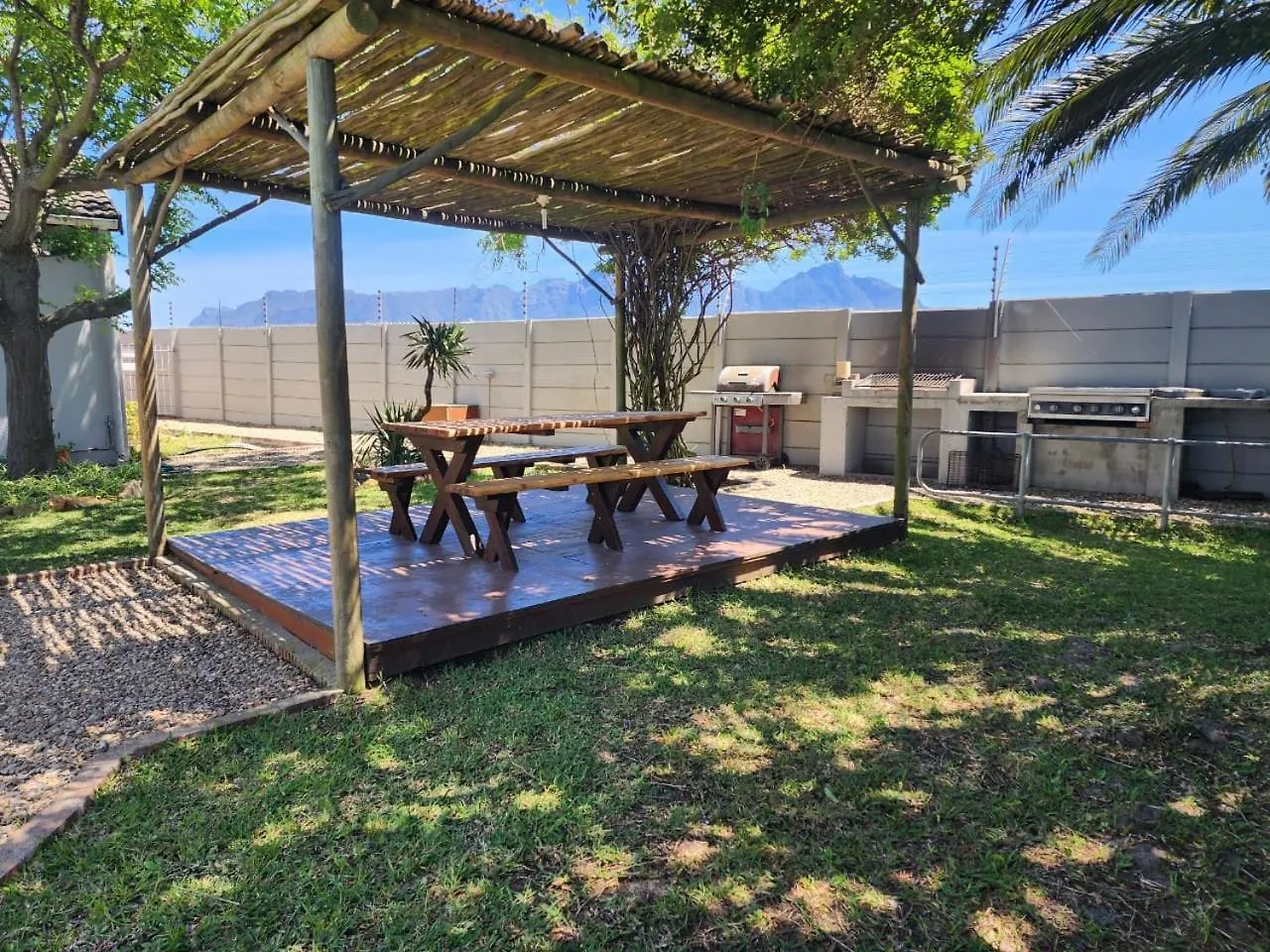 Pelican Accommodation Ottery Cape Town